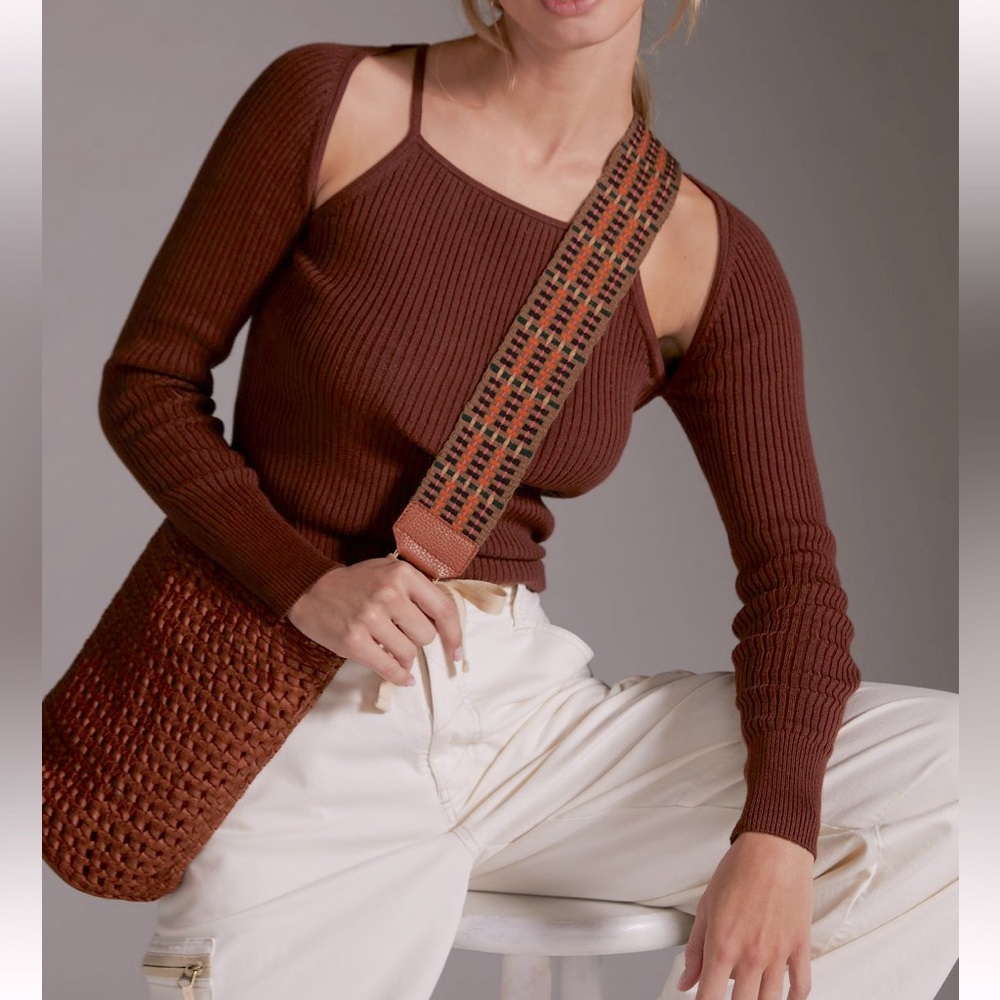 EUC Anthropologie Ribbed Cut-Out Sweater Top